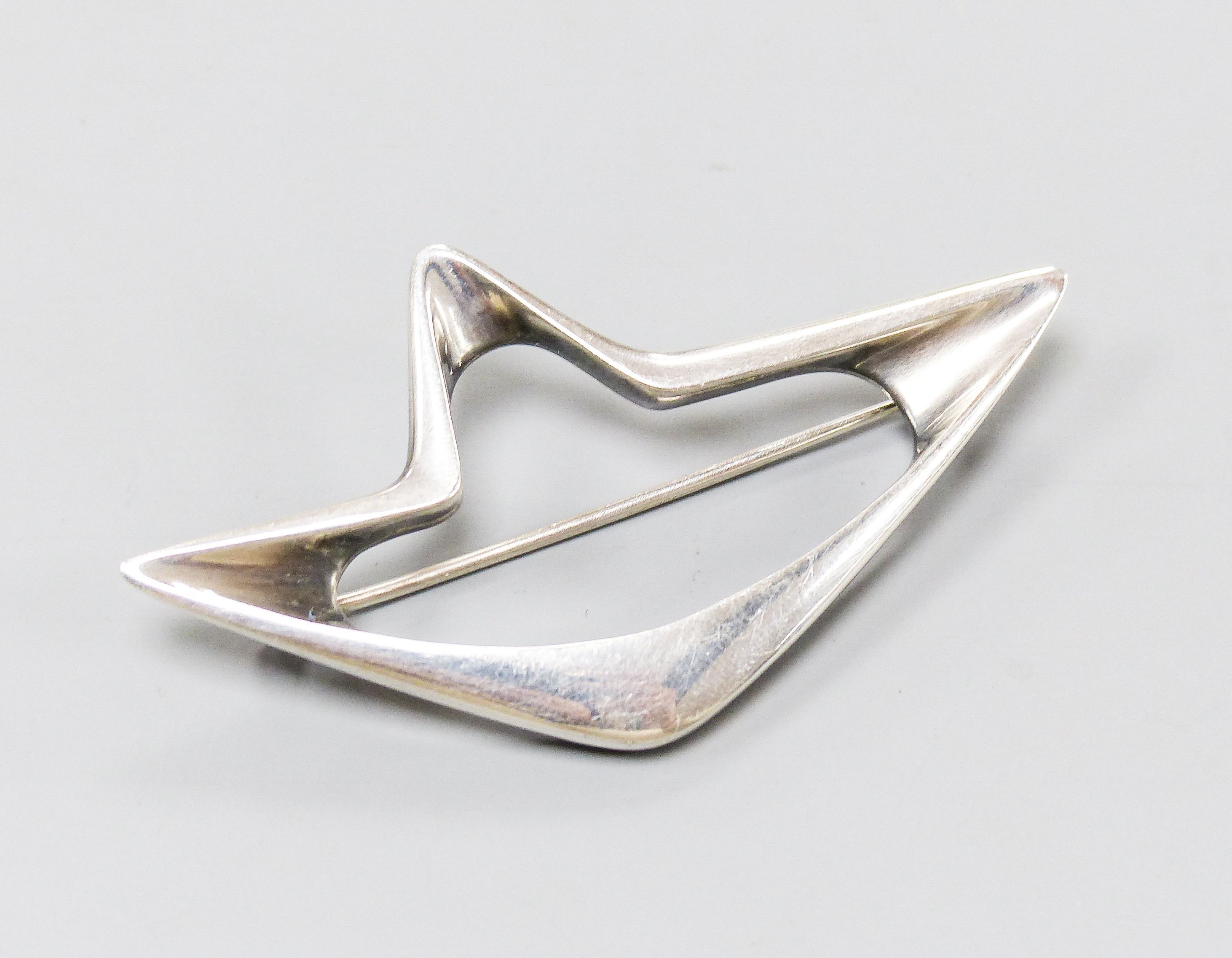 A Georg Jensen sterling abstract brooch, no. 376, 70mm.